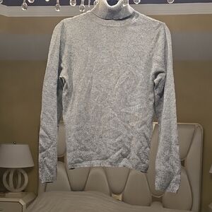 August Silk Women's Gray Turtleneck Sweater